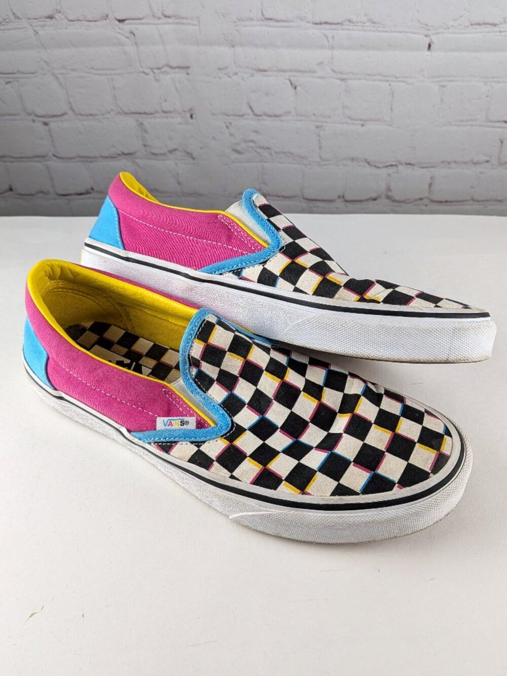 Vans Crazy Checkered Multicolor Slip-Ons Size 10 Women/8.5 Men - Picture 3 of 13